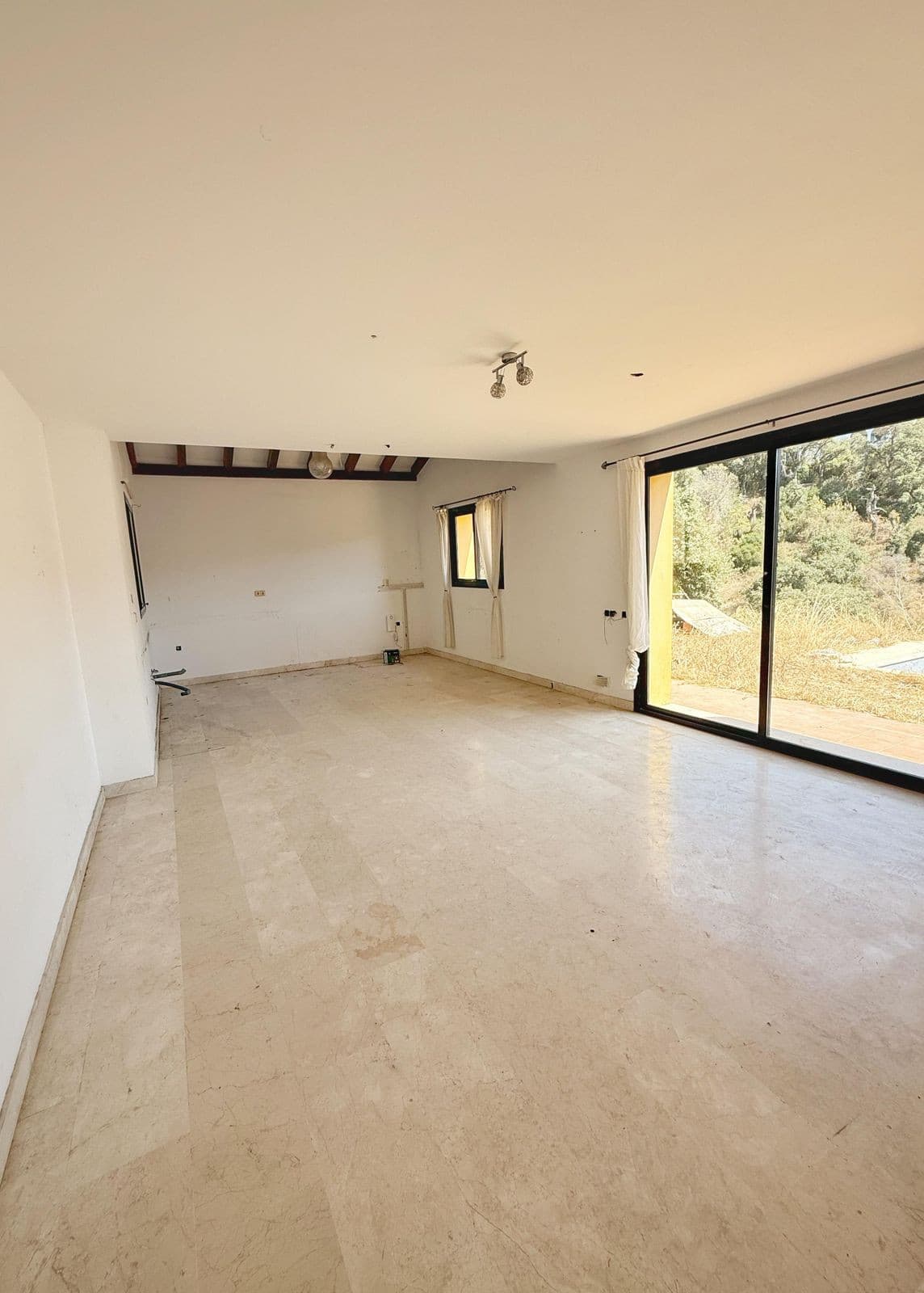 Detached Villa in Elviria — photo 7 of 10