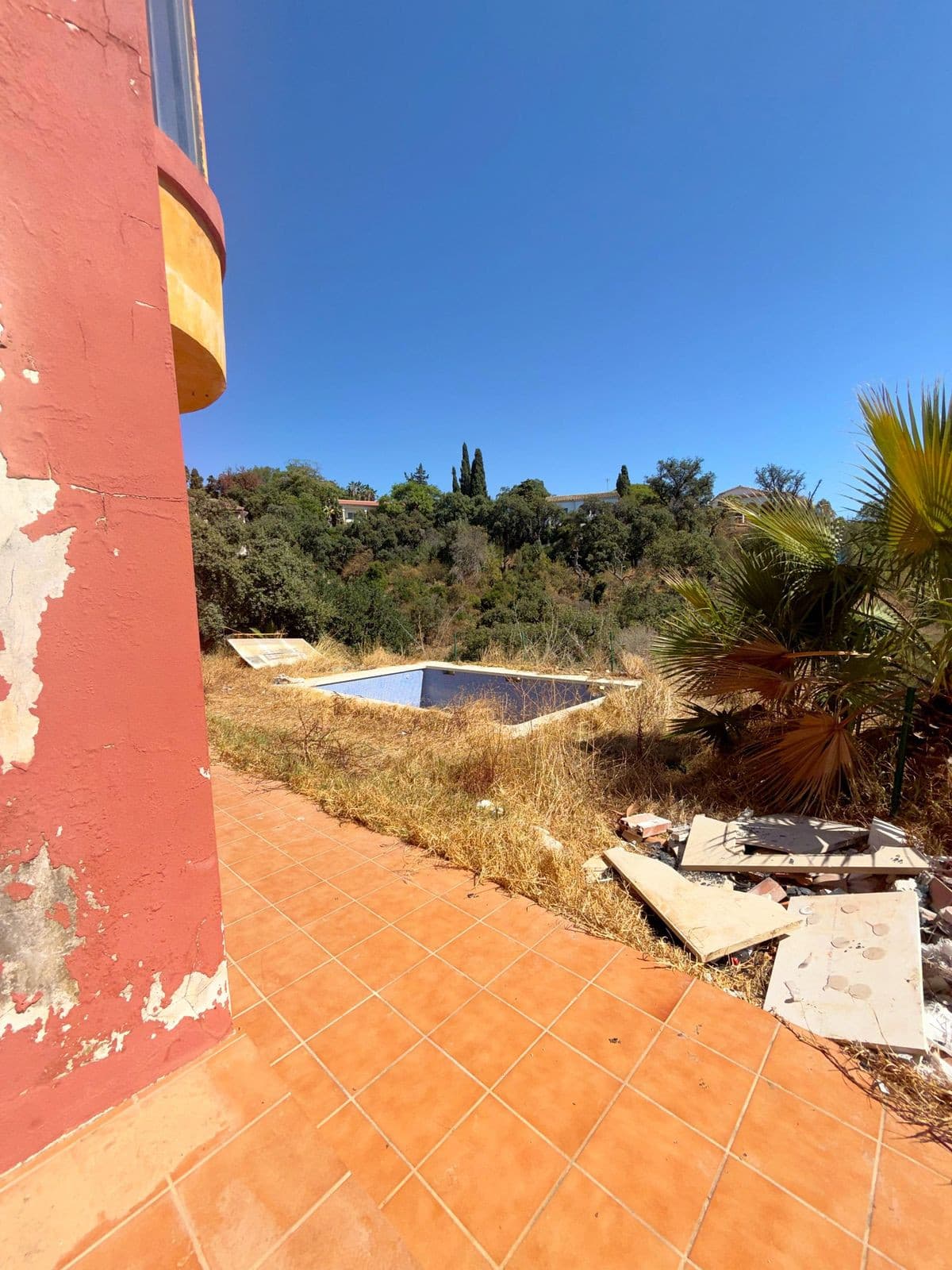 Detached Villa in Elviria — photo 9 of 10