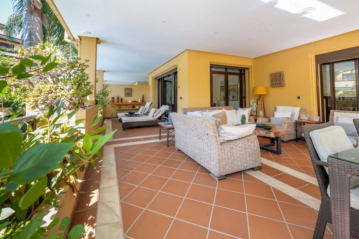 Ground Floor Apartment in Puerto Banús — photo 8 of 10