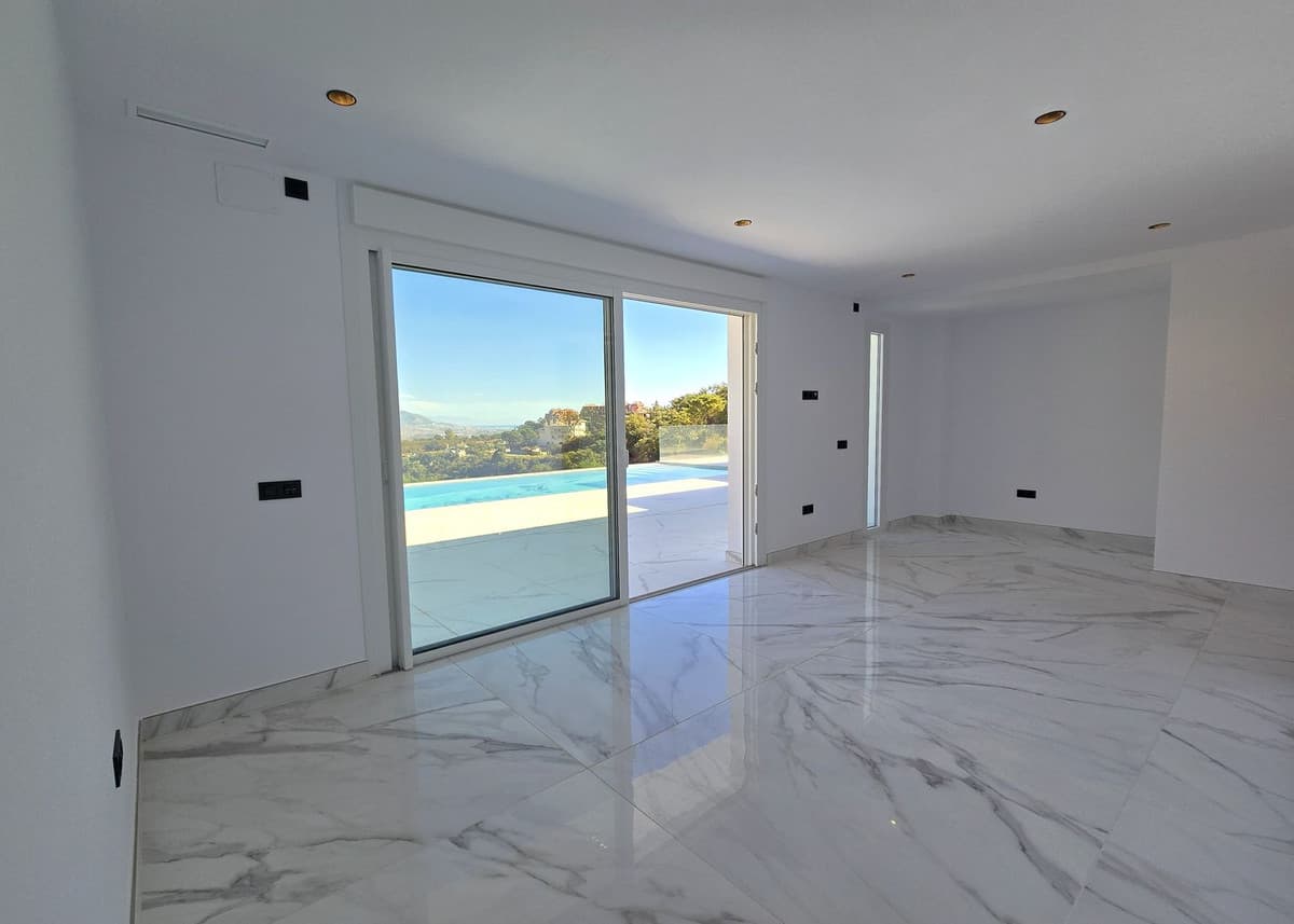 Detached Villa in La Mairena — photo 9 of 10