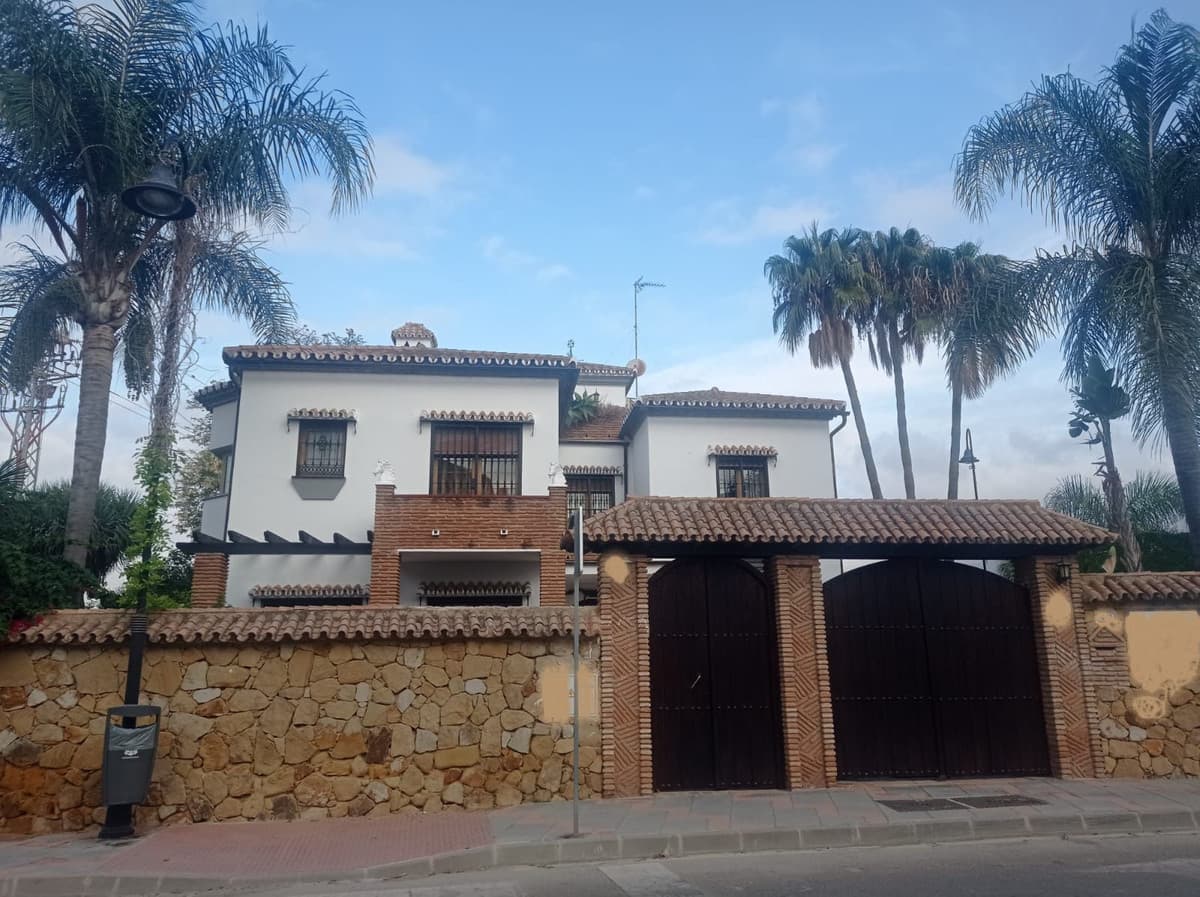 Detached Villa in Mijas — photo 2 of 10