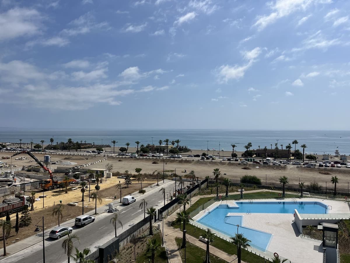 Penthouse in Torremolinos — photo 1 of 10