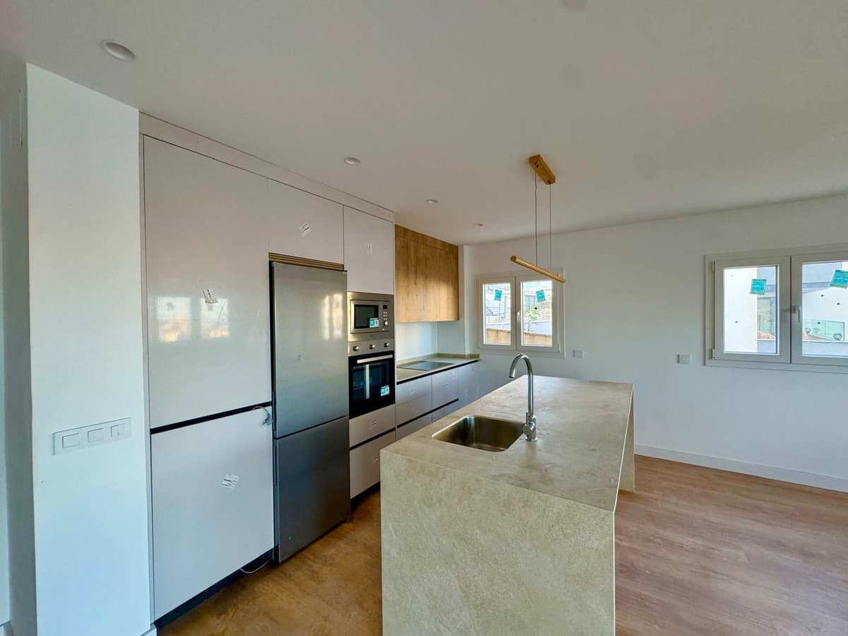 Duplex in Torremolinos — photo 8 of 10