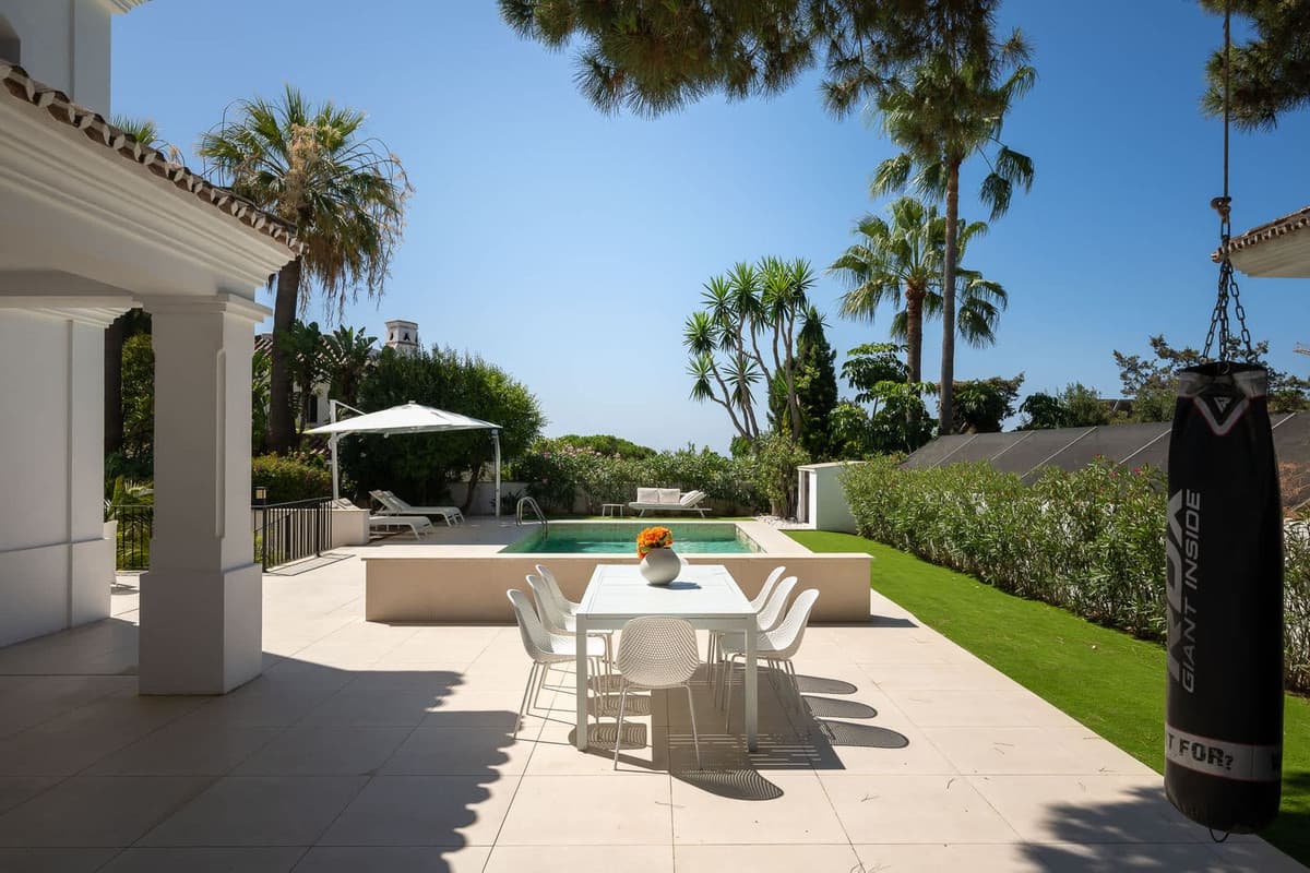 Detached Villa in Marbesa — photo 2 of 10