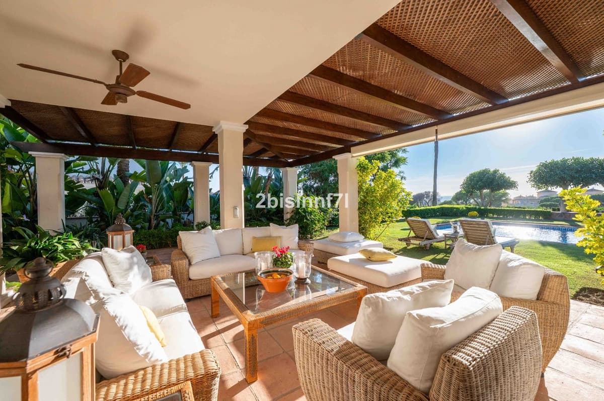 Detached Villa in Elviria — photo 8 of 10