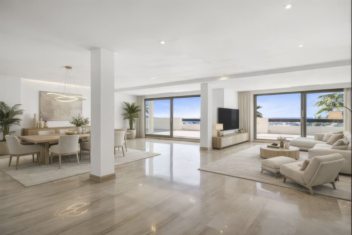 Middle Floor Apartment in Benahavís — photo 1 of 10