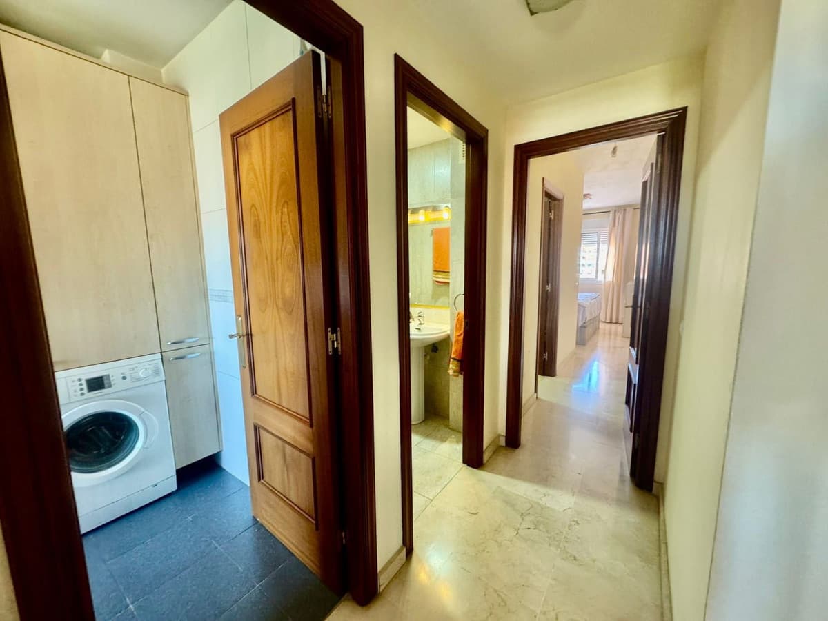 Middle Floor Apartment in Los Pacos — photo 6 of 10