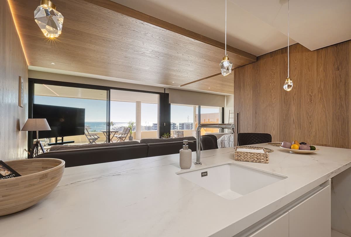 Middle Floor Apartment in Higueron — photo 7 of 10