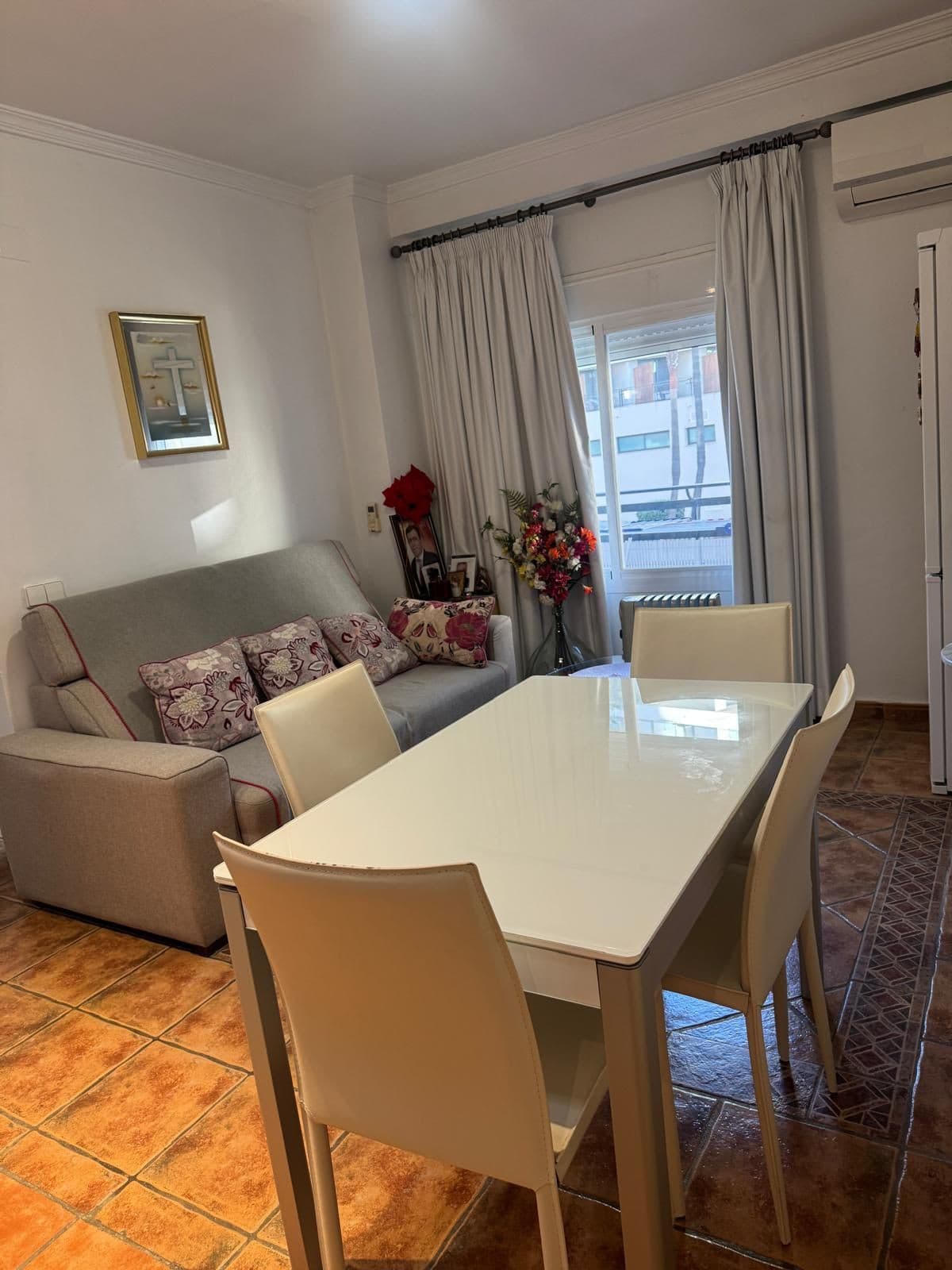 Middle Floor Apartment in Marbella — photo 5 of 10