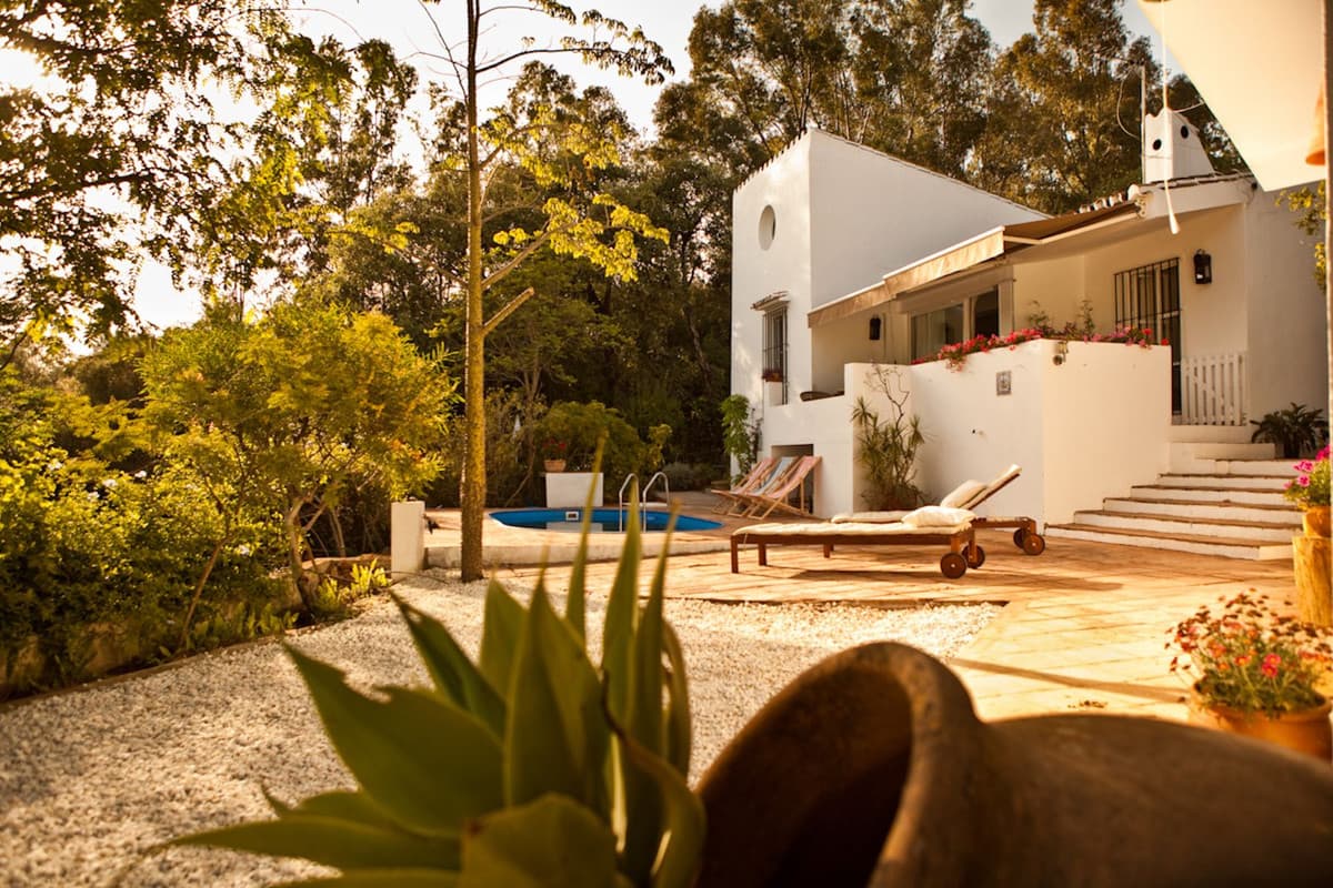 Detached Villa in Estepona — photo 1 of 10