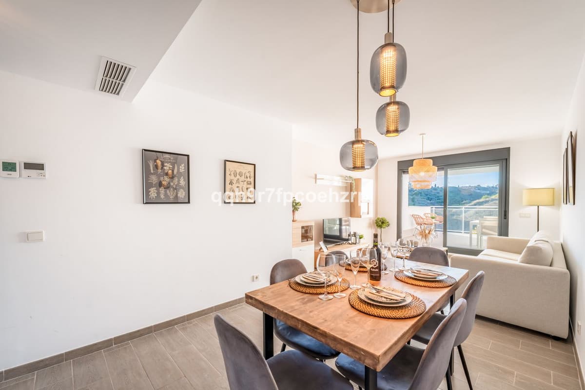 Middle Floor Apartment in La Cala de Mijas — photo 9 of 10