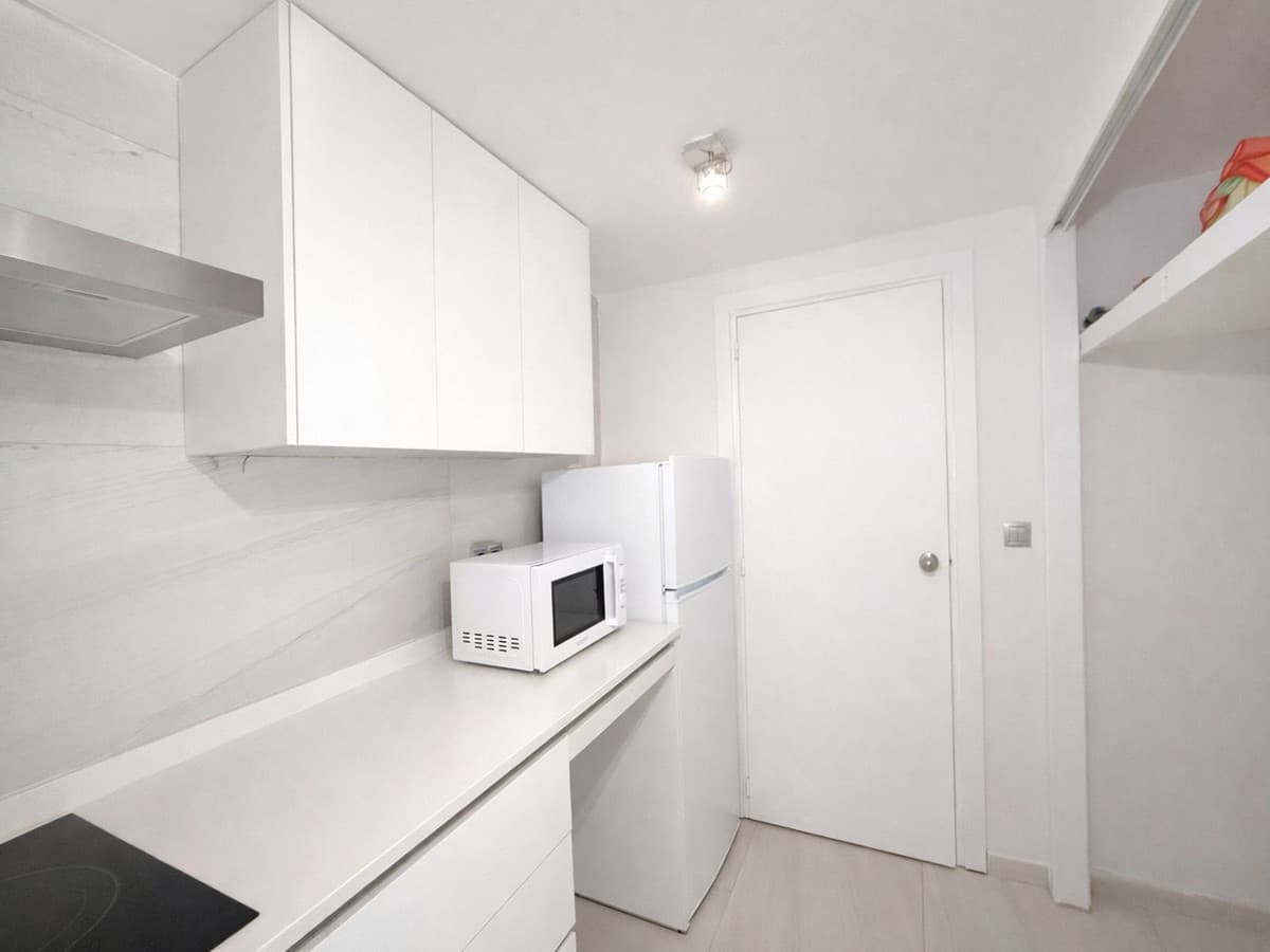 Ground Floor Apartment in The Golden Mile — photo 7 of 10
