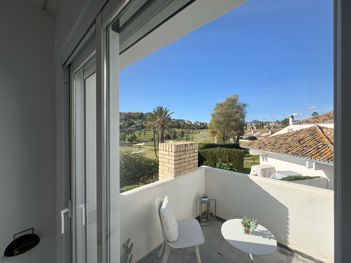 Townhouse in Nueva Andalucía — photo 10 of 10