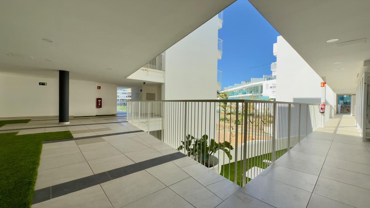 Middle Floor Apartment in Higueron — photo 15 of 15