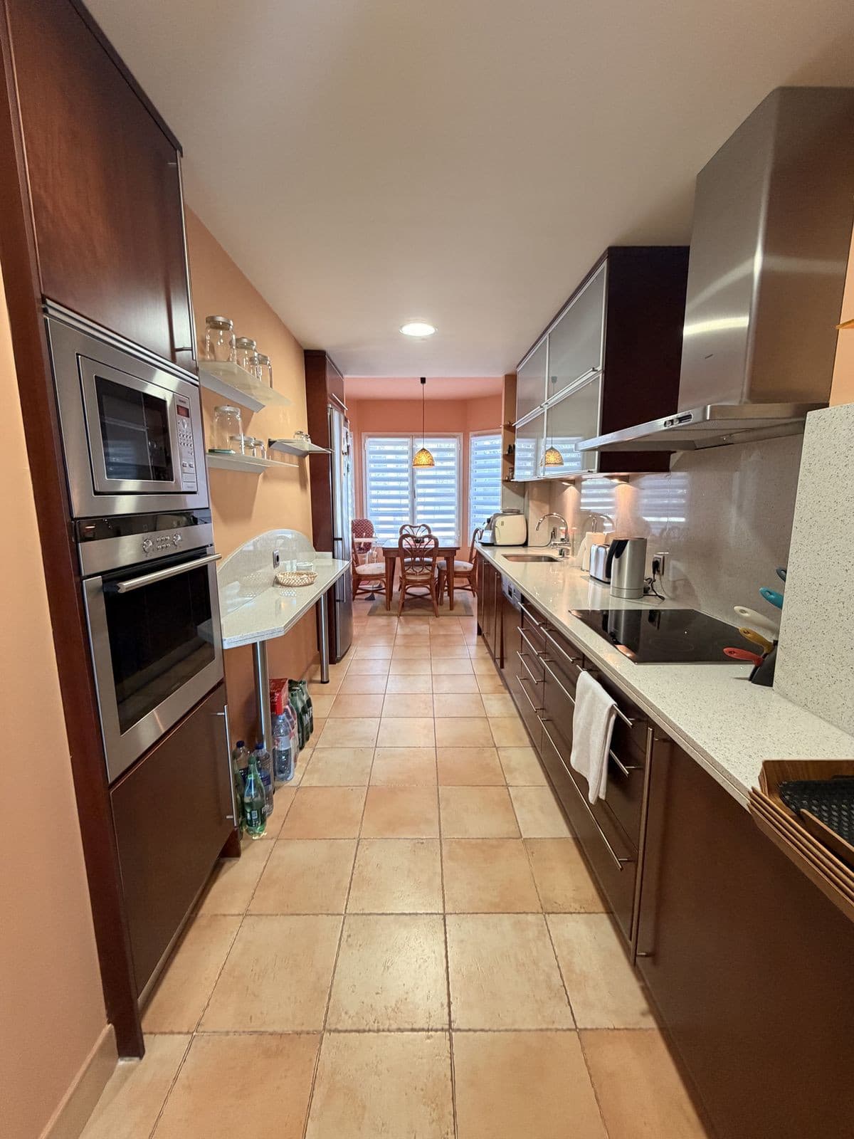 Middle Floor Apartment in Sierra Blanca — photo 5 of 10