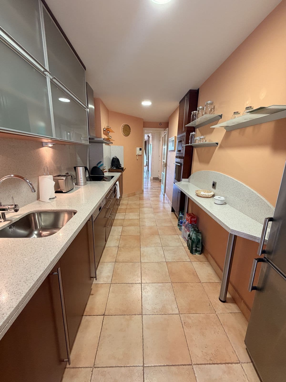 Middle Floor Apartment in Sierra Blanca — photo 6 of 10