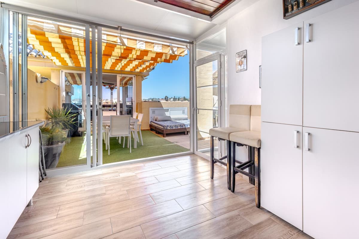 Penthouse Duplex in Fuengirola — photo 3 of 10