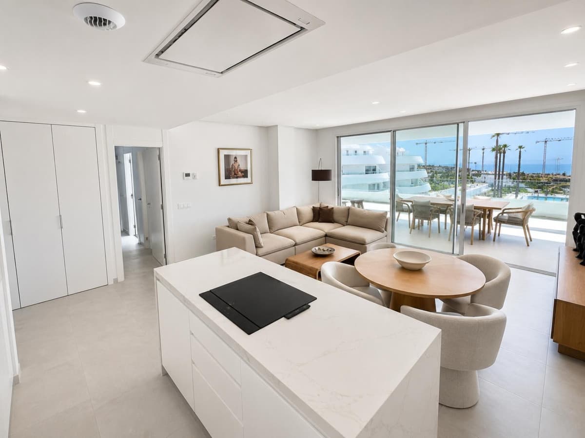 Middle Floor Apartment in La Cala de Mijas — photo 5 of 10