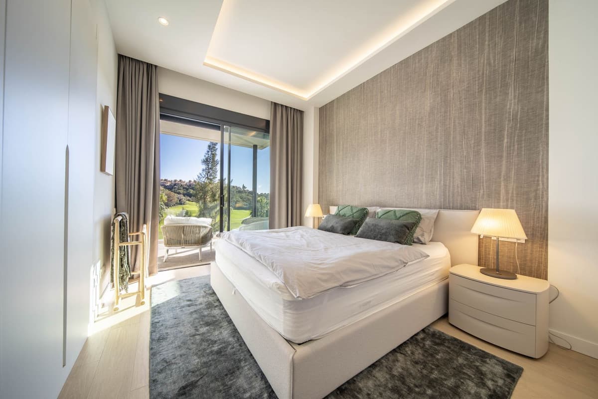 Semi-Detached House in Marbella — photo 7 of 10