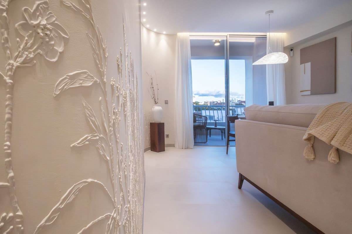 Middle Floor Apartment in Málaga — photo 8 of 10