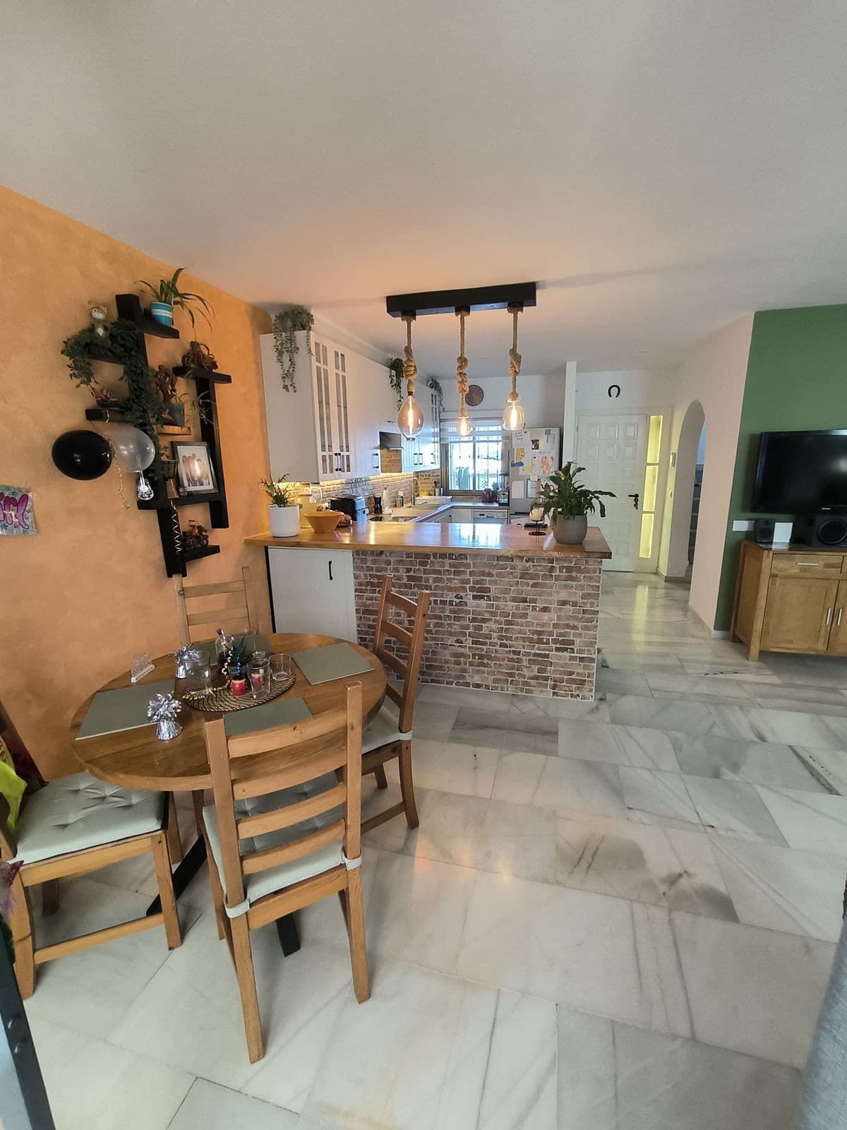 Semi-Detached House in Cerros del Aguila — photo 7 of 10