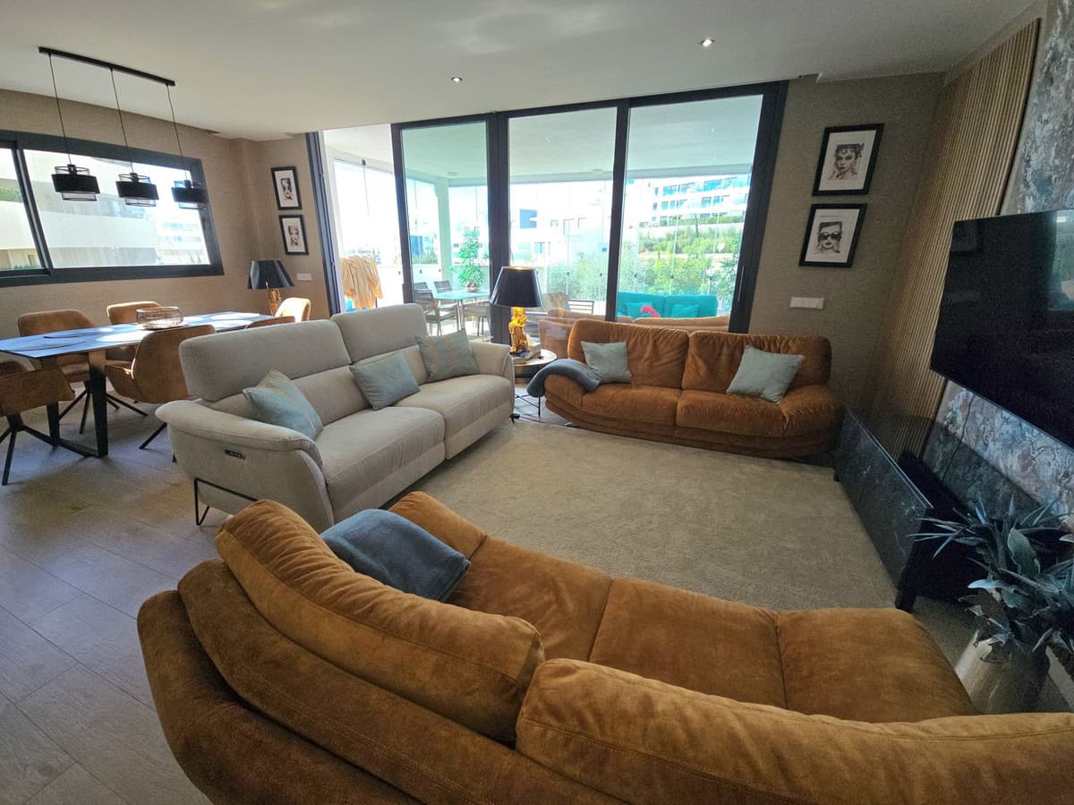 Middle Floor Apartment in Fuengirola — photo 6 of 10