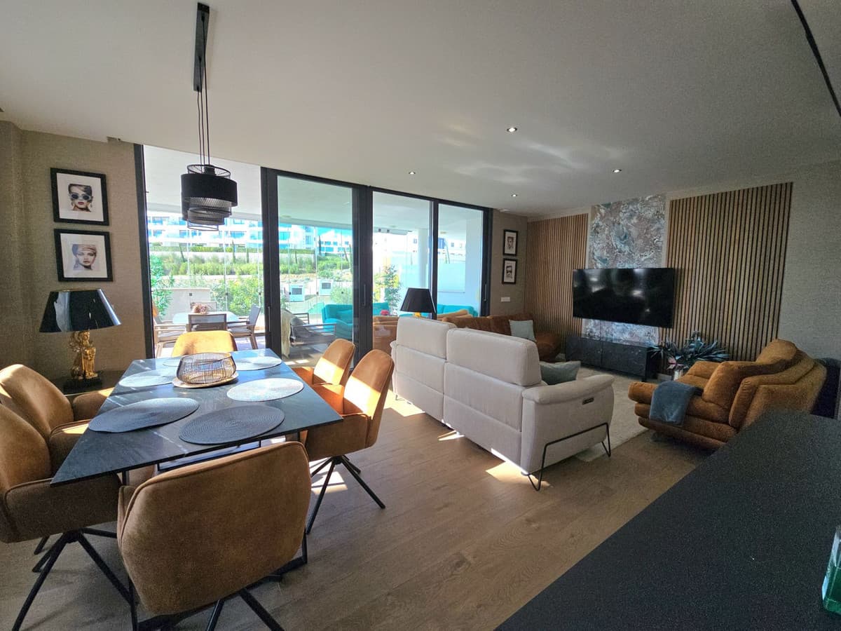 Middle Floor Apartment in Fuengirola — photo 7 of 10