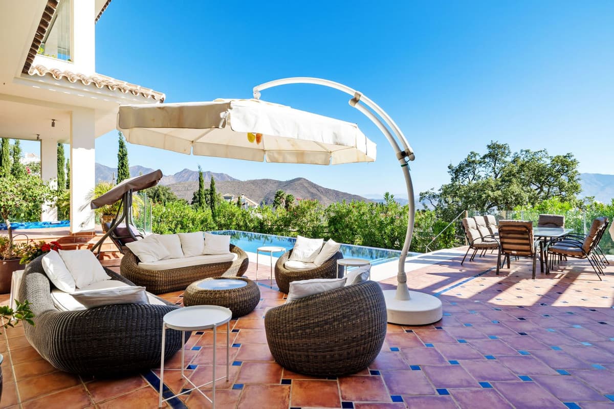 Detached Villa in La Mairena — photo 9 of 10