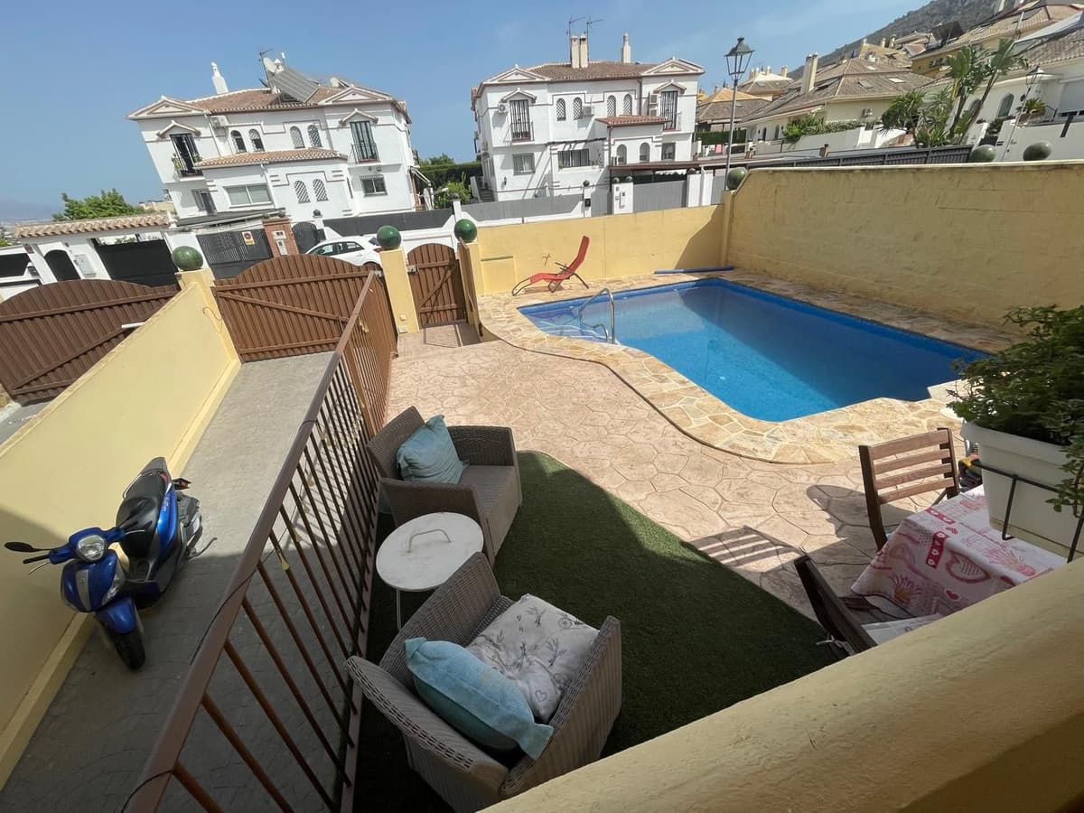 Townhouse in Alhaurín de la Torre — photo 9 of 10