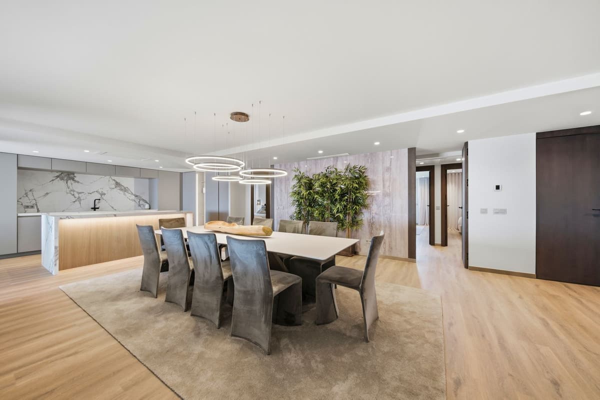 Middle Floor Apartment in Puerto Banús — photo 4 of 10