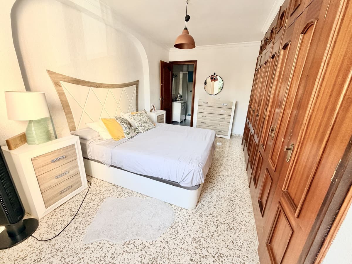 Middle Floor Apartment in Marbella — photo 8 of 10