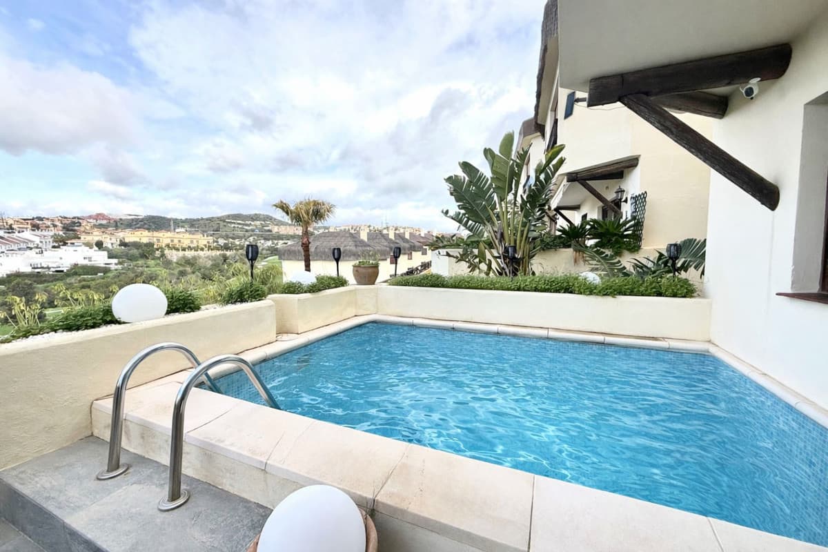 Detached Villa in Riviera del Sol — photo 4 of 10