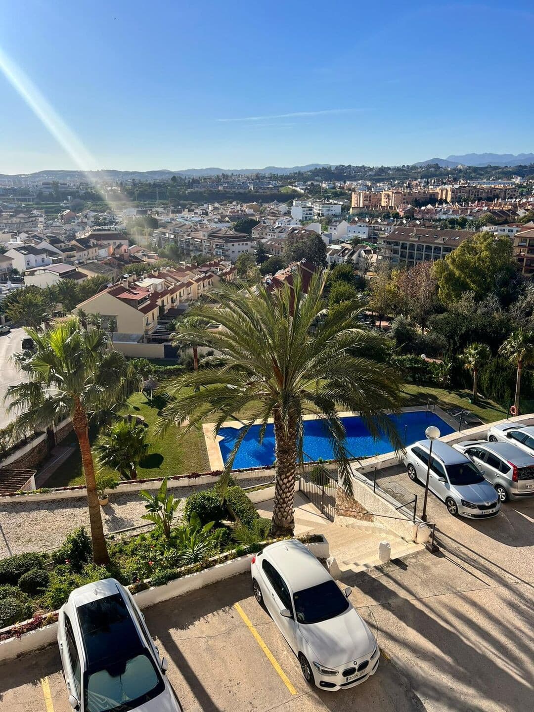 Middle Floor Apartment in Fuengirola — photo 1 of 10