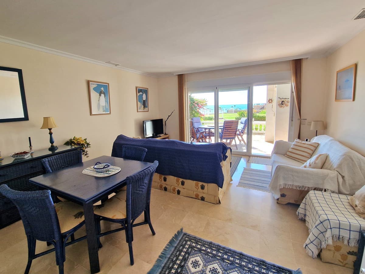 Semi-Detached House in Casares — photo 5 of 10