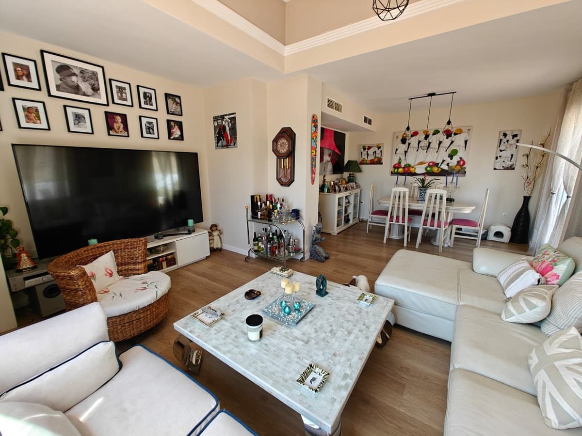 Penthouse in Calahonda — photo 5 of 10