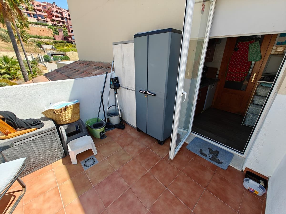 Penthouse in Calahonda — photo 8 of 10