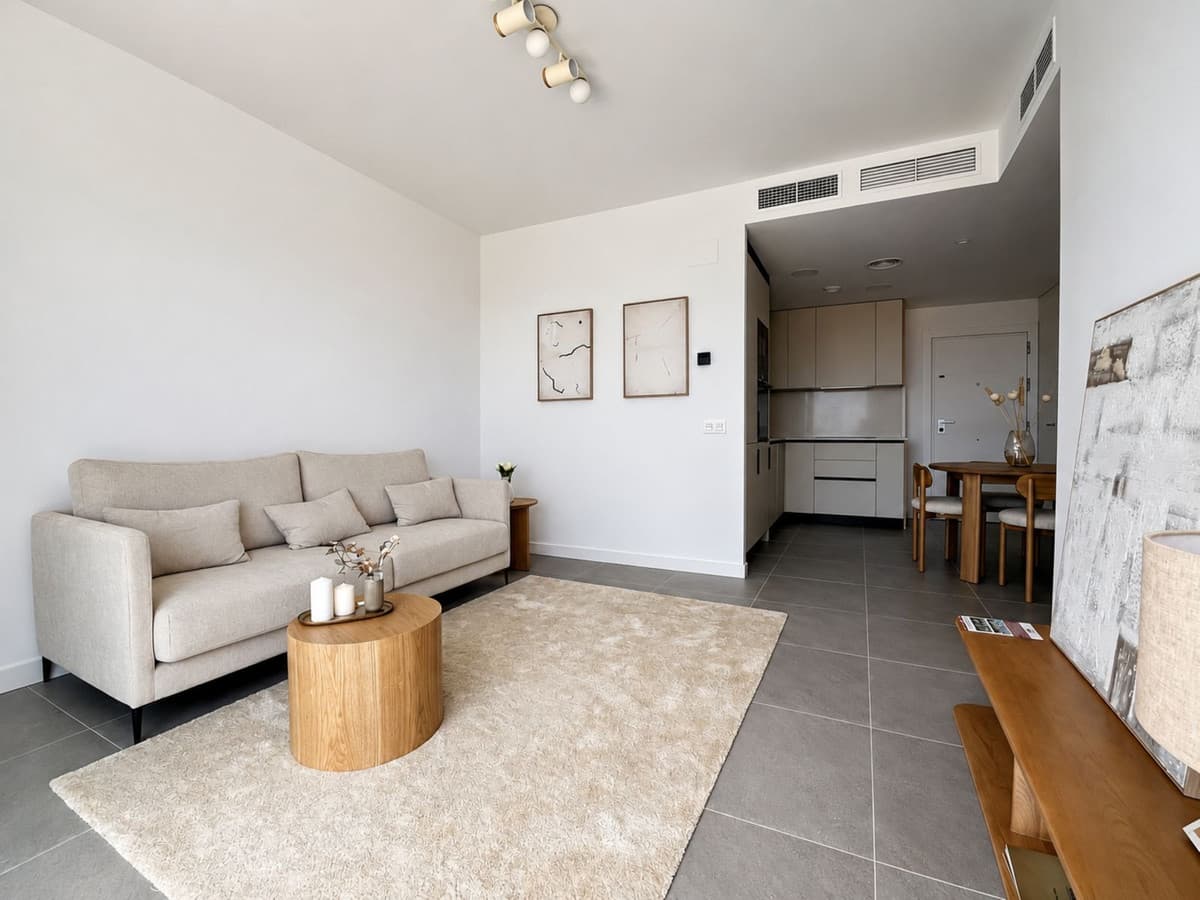 Middle Floor Apartment in Mijas Costa — photo 10 of 10