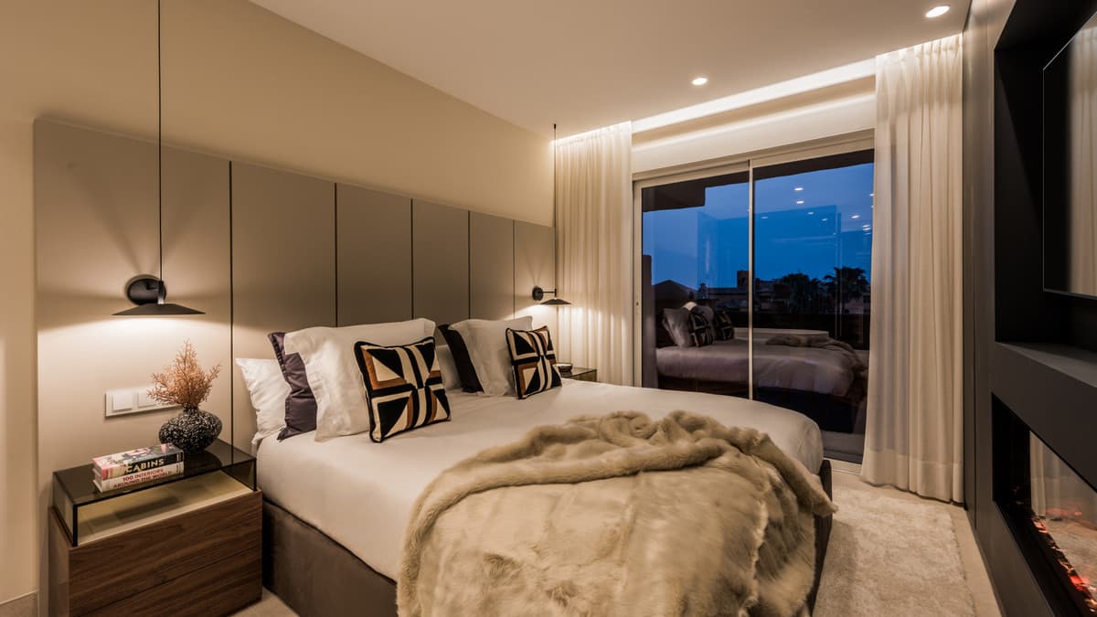 Middle Floor Apartment in Estepona — photo 7 of 10