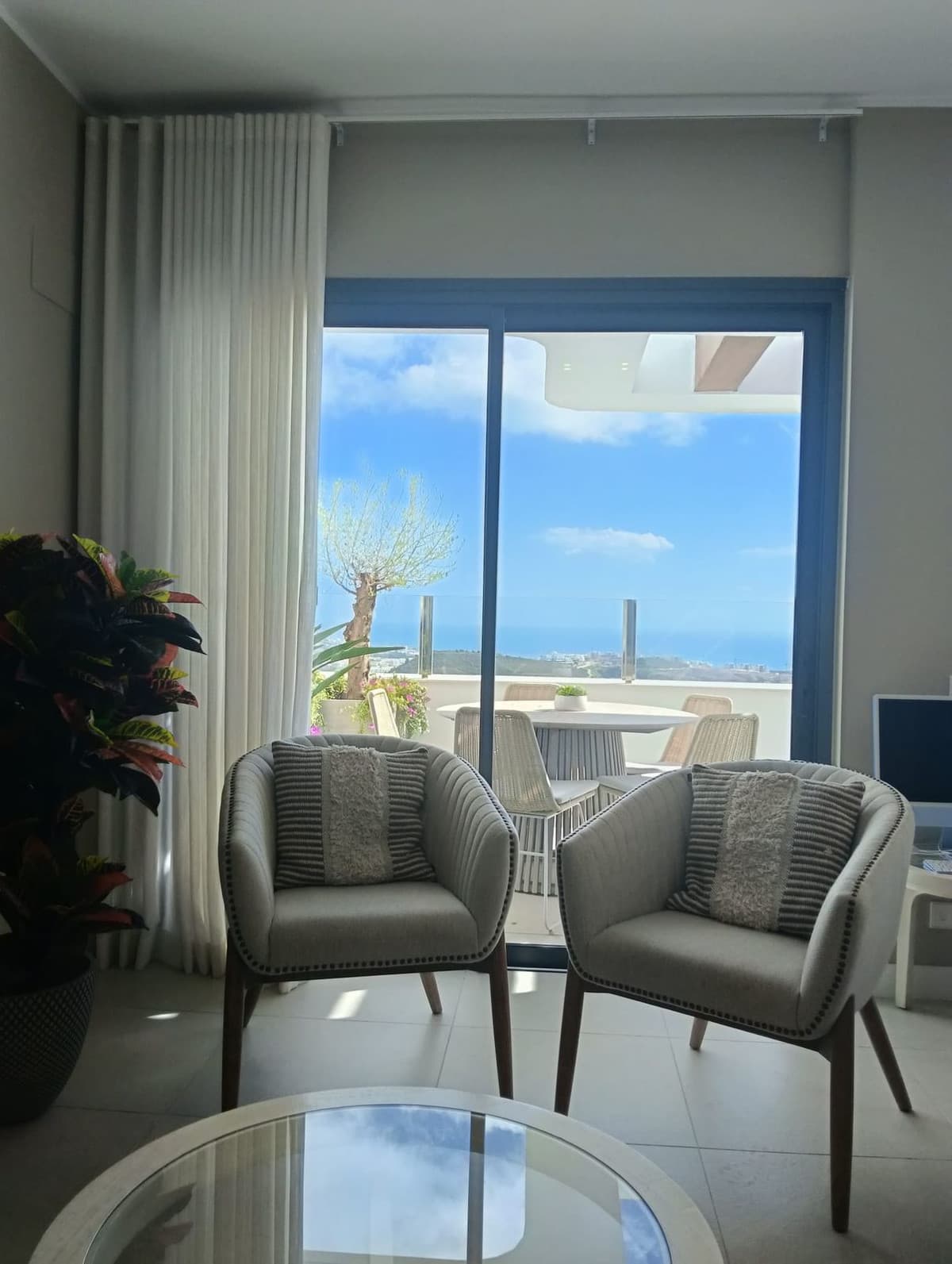 Penthouse in La Cala de Mijas — photo 8 of 10