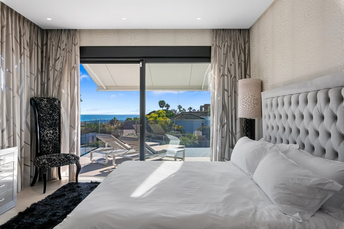 Detached Villa in Los Monteros — photo 7 of 10
