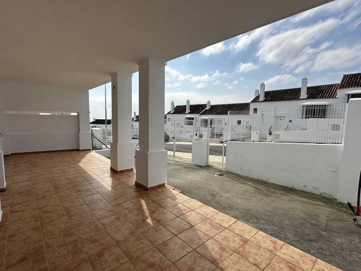 Townhouse in Doña Julia — photo 5 of 10