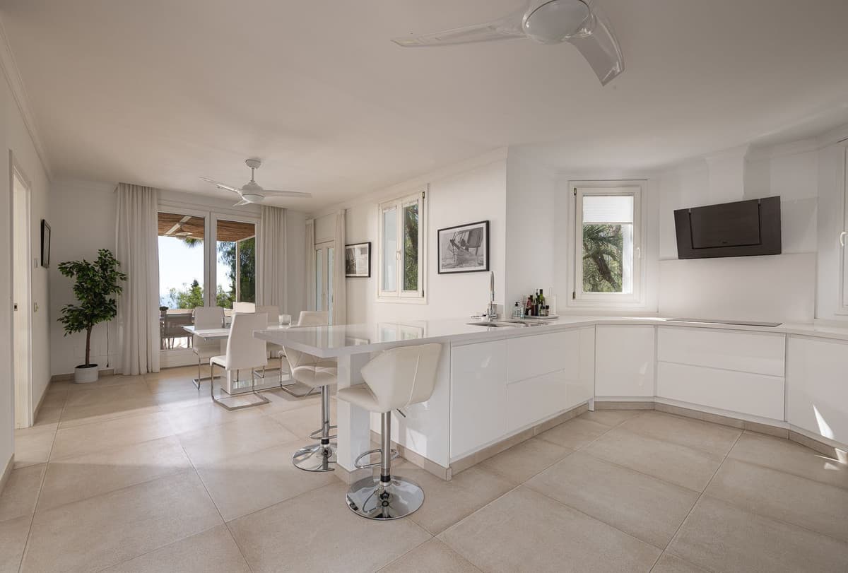 Detached Villa in Hacienda Las Chapas — photo 9 of 10