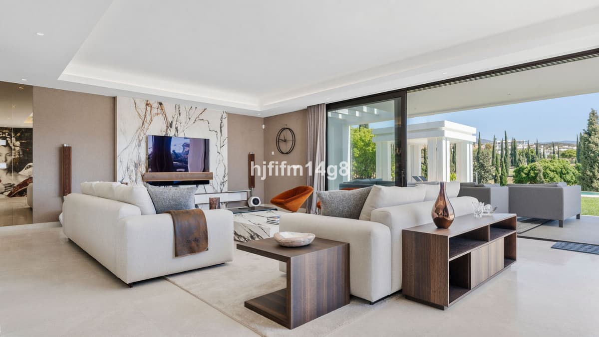 Detached Villa in Los Flamingos — photo 7 of 10