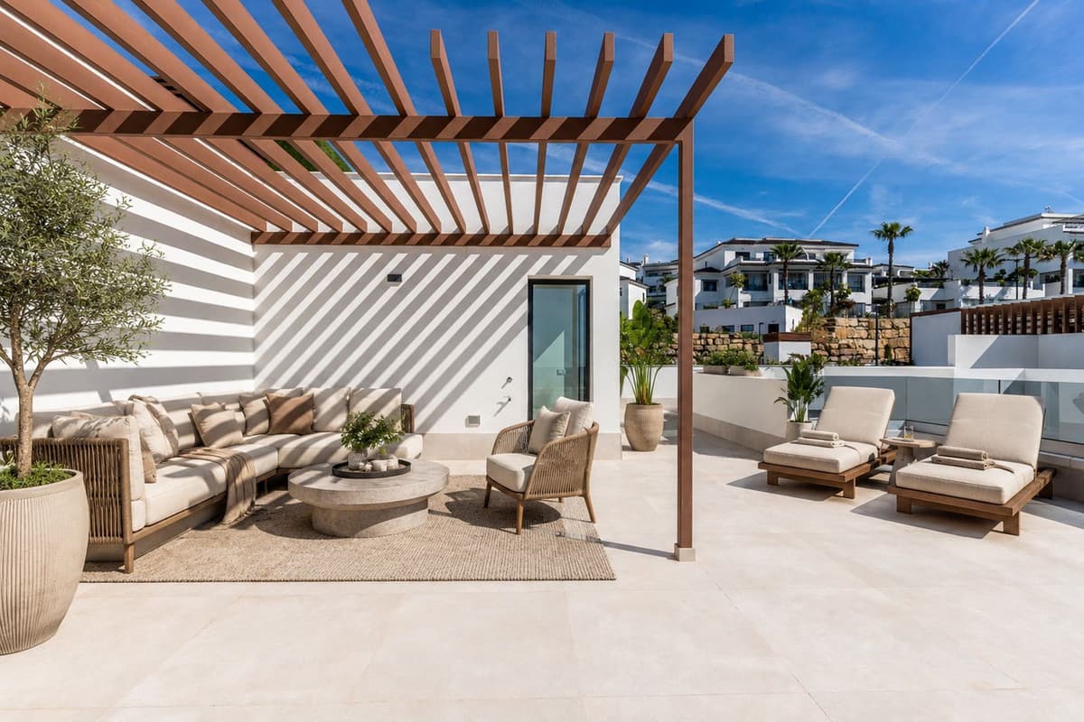 Penthouse Duplex in Estepona — photo 8 of 10