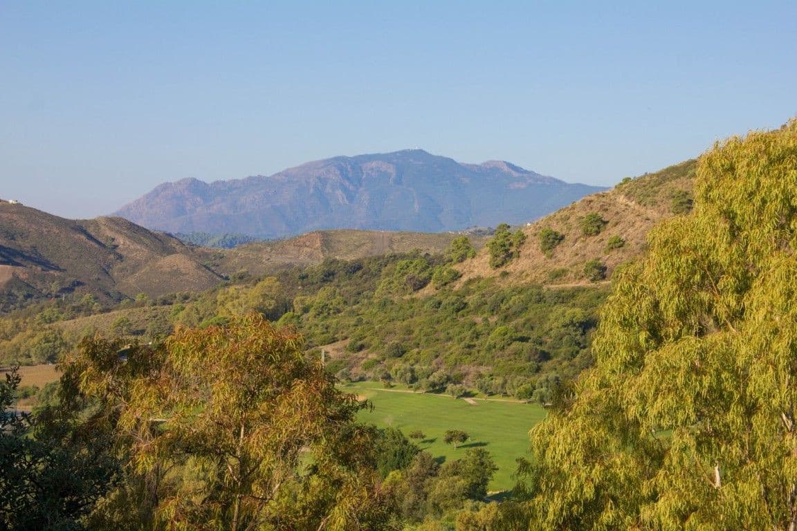 Residential Plot in Benahavís — photo 1 of 10