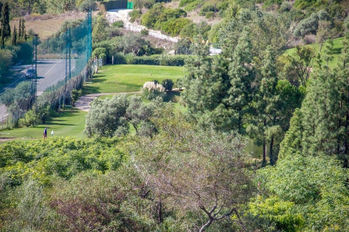 Residential Plot in Benahavís — photo 4 of 10