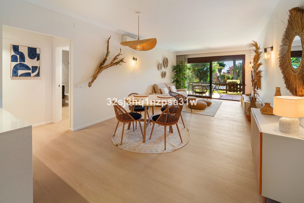Ground Floor Apartment in Estepona — photo 4 of 10