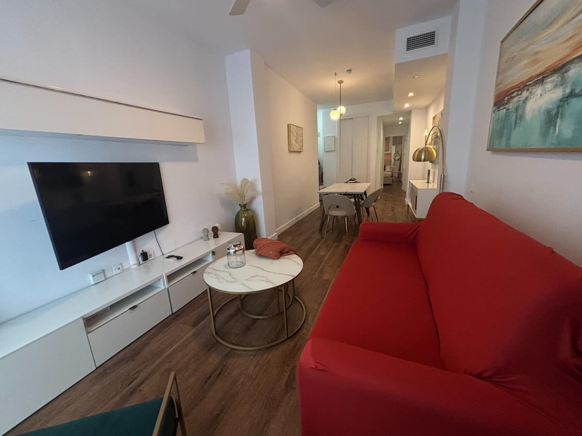Middle Floor Apartment in Centro Histórico — photo 4 of 10