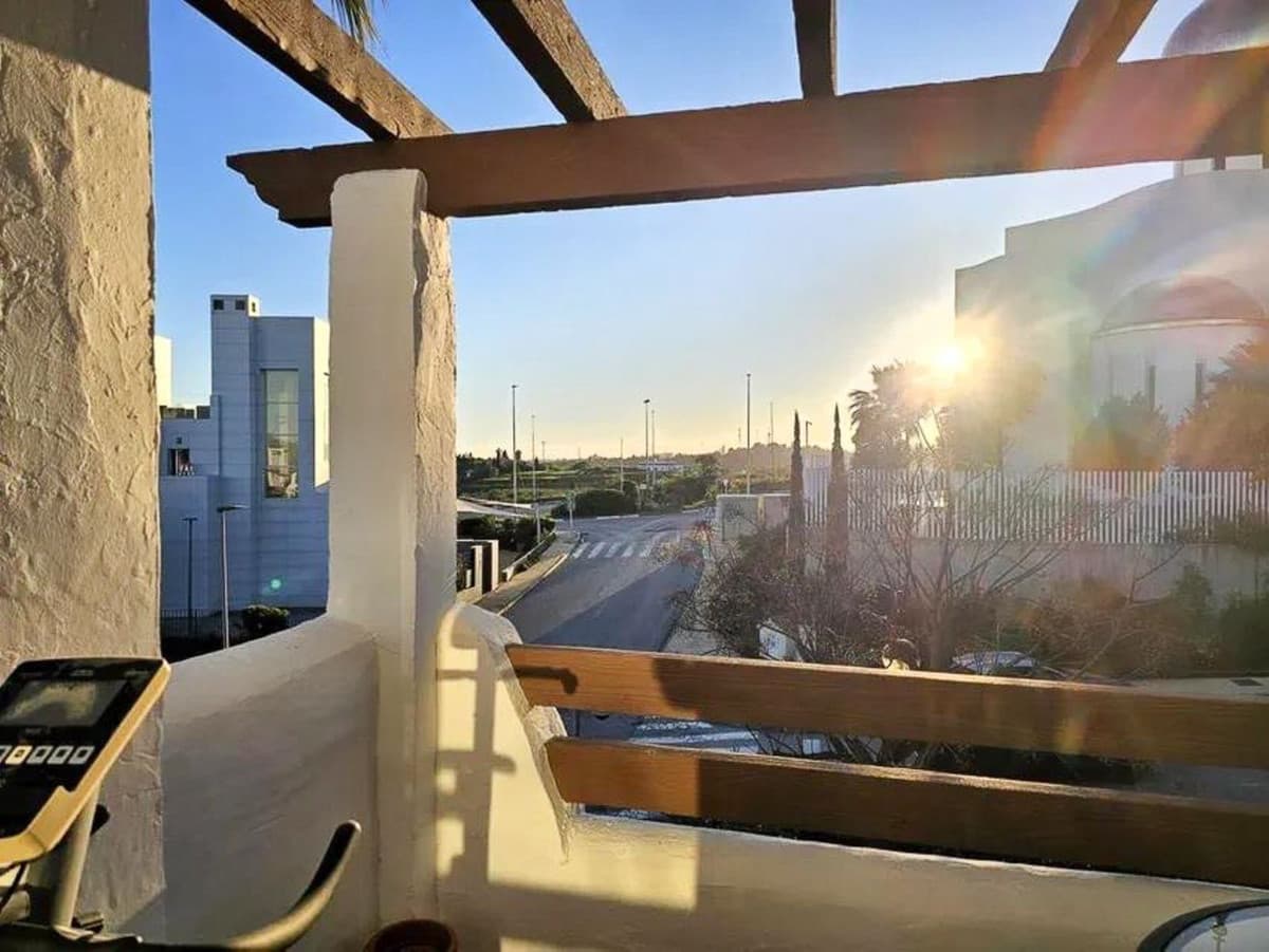 Middle Floor Apartment in Selwo — photo 9 of 10