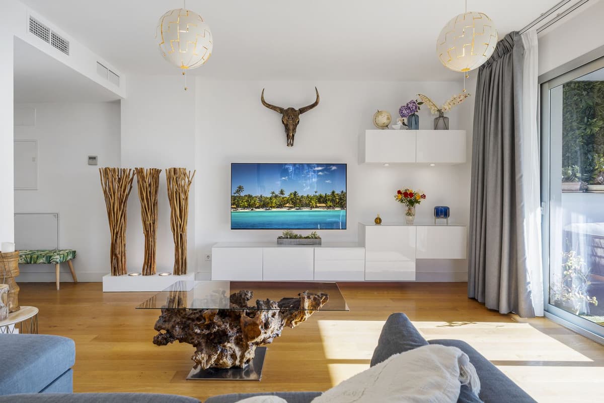Middle Floor Apartment in Mijas Costa — photo 5 of 10